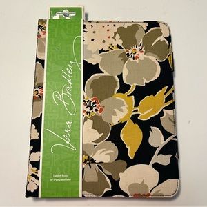 VERA BRADLEY Dogwood Tablet Folio for iPad 2 and later